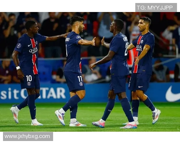 足总杯激战巴黎圣日耳曼与阿森纳互交白卷逆转瞬间点燃全场激情